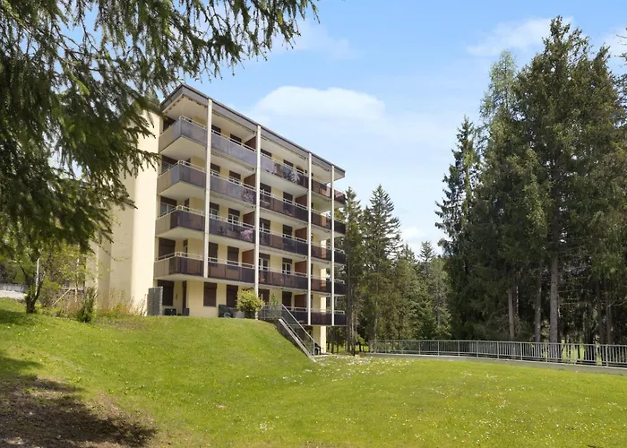 Lejlighed Allod Park Haus C 207 By Interhome Davos